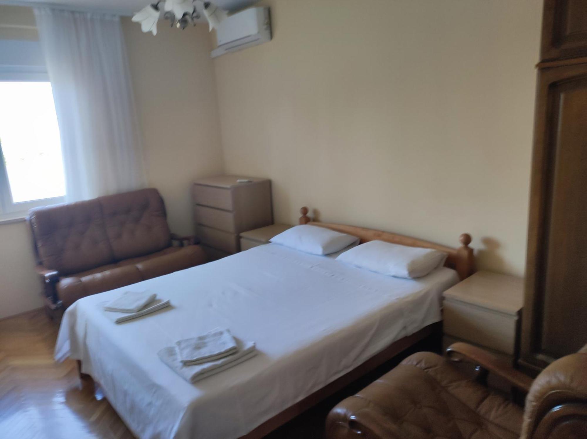 Apartment With 2 Balconies And Sea View Omis Room photo
